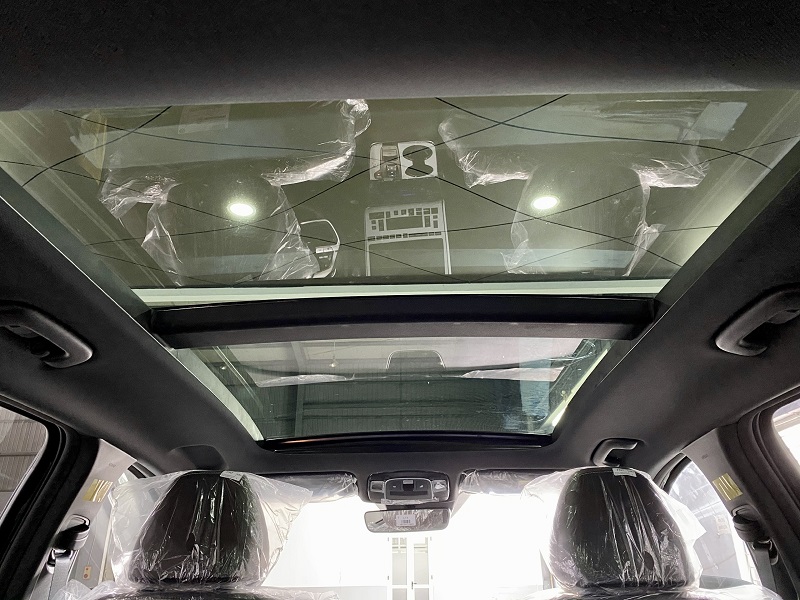 cửa sổ trời toàn cảnh Panorama Hyundai Tucson 2023 1.6 Turbo